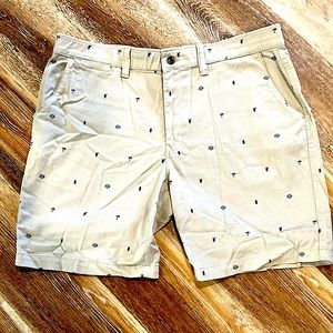 Flat front Shorts/  Foundry & Co.   Size 42 Men’s